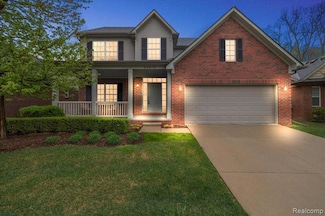 29816 Trailwood Dr, Warren, MI 48092