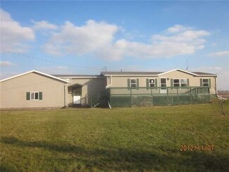 2851 W Humphrey Rd, Ithaca, MI 48847