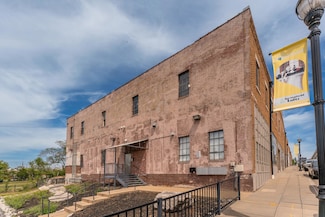 509 W Olive St Unit 206, Springfield, MO 65806