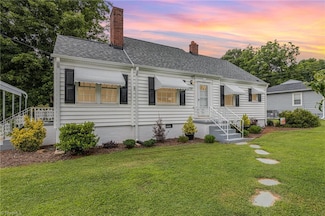 2129 Wrenn St, Burlington, NC 27215