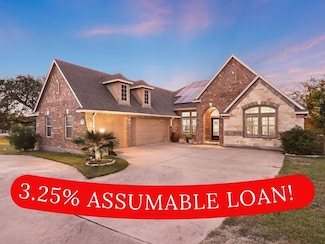 300 Wesley Ridge Dr, Spicewood, TX 78669