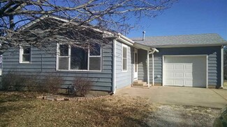 102 N Jackson Ave, Sedgwick, KS 67135