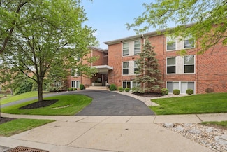3566 Amberacres Dr, Cincinnati, OH 45237