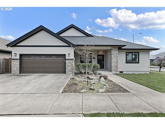 1036 Lupine St, Springfield, OR 97477