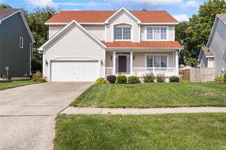 5744 NW 92nd St, Johnston, IA 50131