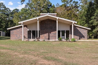 508 County Road 2080, Woodville, TX 75979