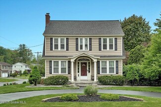 540 Kenwood Ave, Delmar, NY 12054