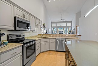 4041 93rd Ave N, Brooklyn Park, MN 55443