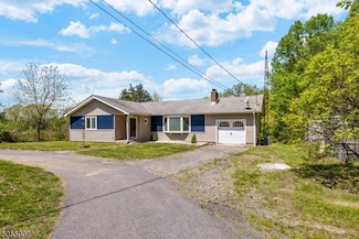 991 Marble Hill Rd, Phillipsburg, NJ 08865