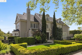 44 Farragut Ave, Piedmont, CA 94610