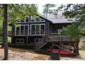 549 Crew Rd, Sanbornville, NH 03872
