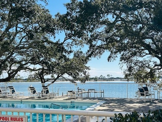 209 W Miracle Strip Pkwy Unit D204, Mary Esther, FL 32569