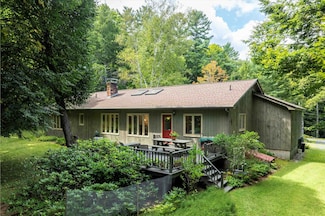360 South St, Brattleboro, VT 05301