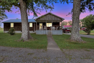111 School St, Cumberland Furnace, TN 37051