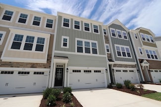 Hyde Park, Apex, NC 27502