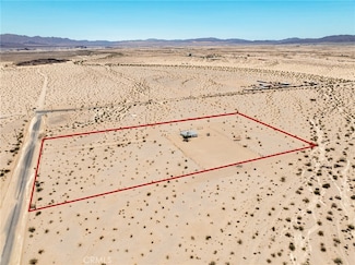 77623 Valle Vista Rd, Twentynine Palms, CA 92277