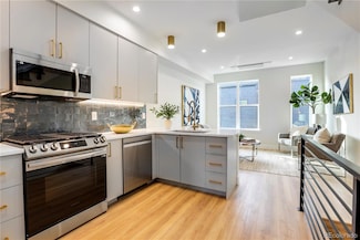 5148 W 44th Ave, Denver, CO 80212