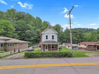 1659 Boggs Run Rd, Benwood, WV 26031