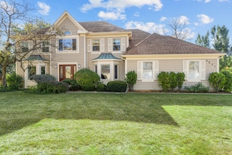 2851 Daulton Ct, Buffalo Grove, IL 60089