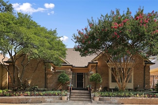 6015 Steamboat Dr, Dallas, TX 75230