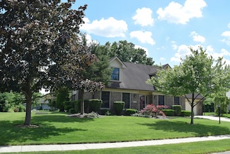 1065 Lakewood Dr S, Brownsburg, IN 46112