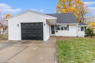 1246 Catherwood Dr, South Bend, IN 46614