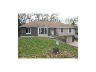 1113 NE 79th St, Kansas City, MO 64118