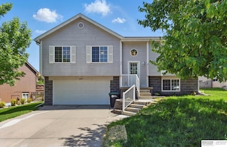14471 Grand Ave, Omaha, NE 68116