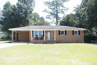 108 South St, Gloverville, SC 29828