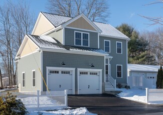 48 Chestnut Ave, Leeds, MA 01053