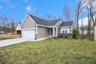 6514 Cherry Mead Ct, Caledonia, MI 49316