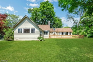 547 W Shore Trail, Sparta, NJ 07871