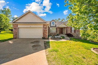 108 Tannin Trace Rd, Branson, MO 65616