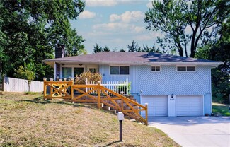 407 NE 62nd Place, Kansas City, MO 64118