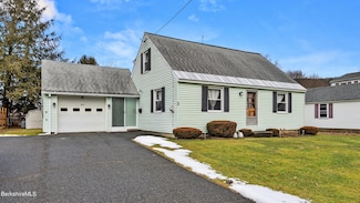 3 Reed St, Great Barrington, MA 01230