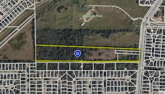 17120&17122 Old Richmond Rd, Sugar Land, TX 77498