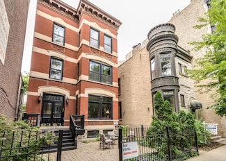 616 W Surf St Unit 1, Chicago, IL 60657