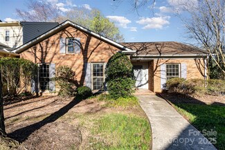 4309 Woodglen Ln, Charlotte, NC 28226