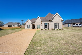 1815 Millers Cove, Nesbit, MS 38651