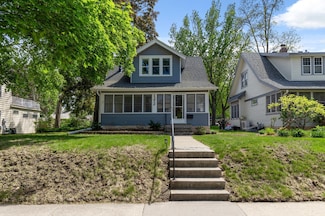 1372 Portland Ave, Saint Paul, MN 55104