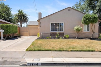 2744 Capistrano St, Antioch, CA 94509