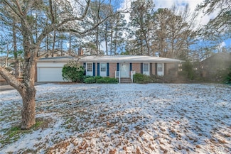7374 Harbor Hills Dr, Hayes, VA 23072