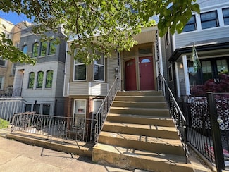 2335 W Barry Ave Unit 2, Chicago, IL 60618