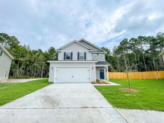 153 Coneflower Ct, Hinesville, GA 31313