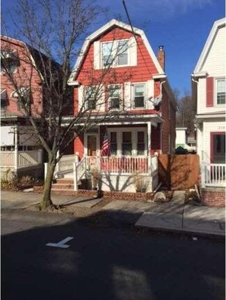 256 S 4th St, Minersville, PA 17954