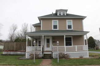 58 Ruggles St, Three Rivers, MA 01080