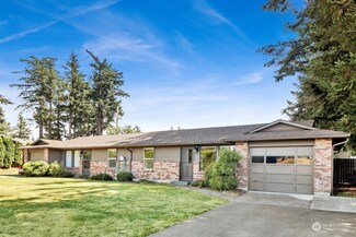 803 E Pole Rd, Lynden, WA 98264