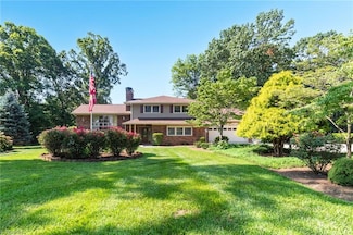 394 Forest Oaks Dr, Dobson, NC 27017