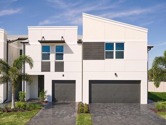 5674 Enclave Dr, Mangonia Park, FL 33407