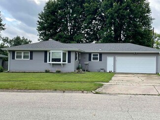 1519 Schaller St, Janesville, WI 53546